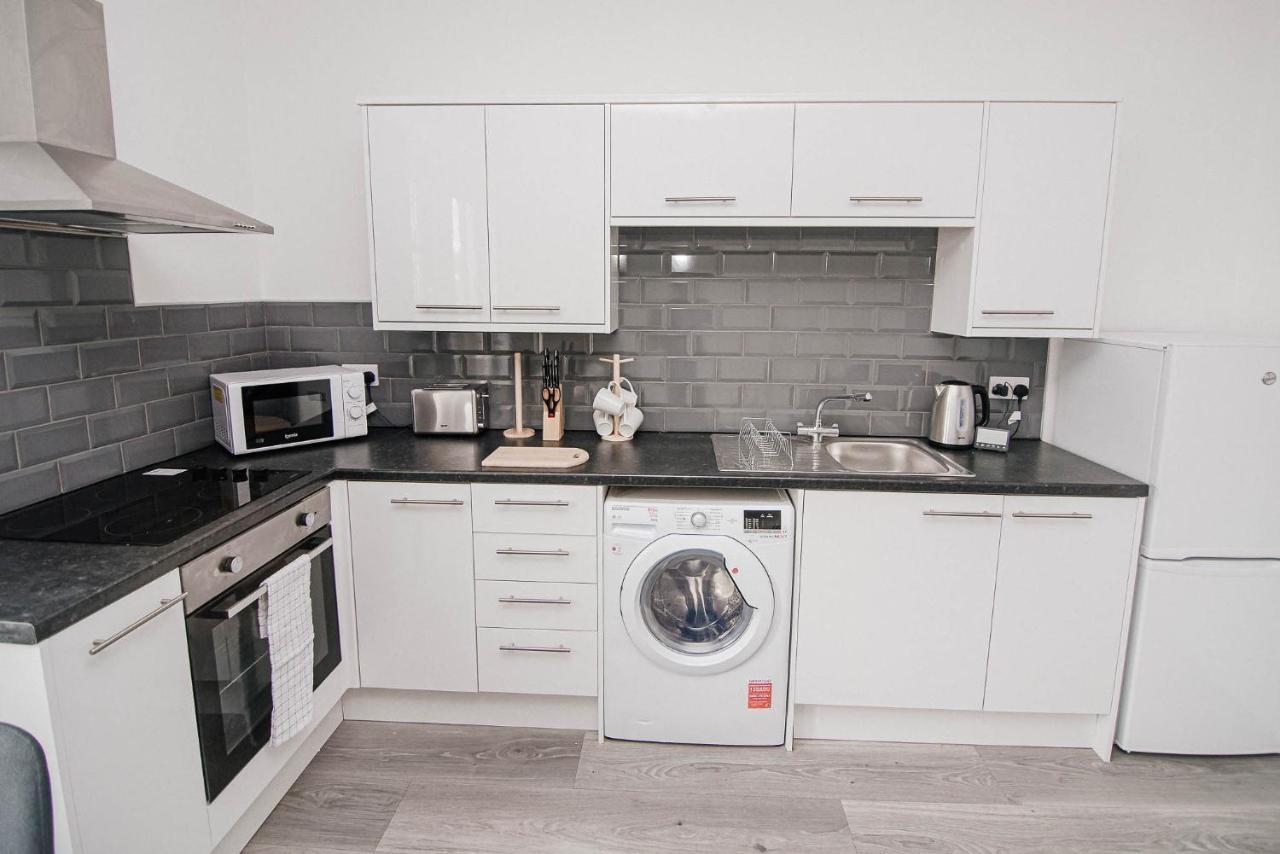 Florence Avenue, 2 Doncaster
